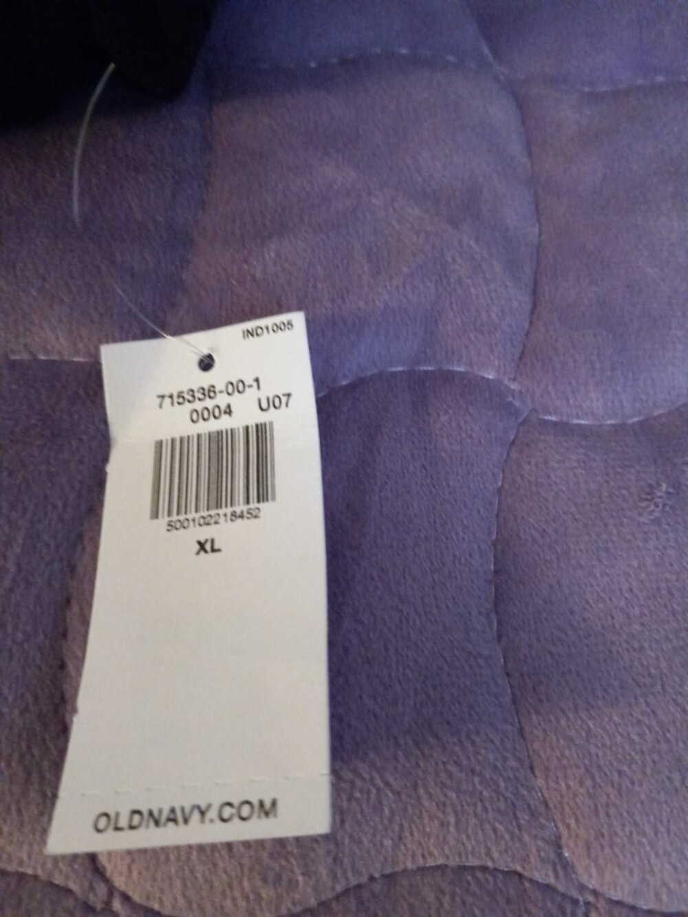 OLD NAVY V-NECK Peasant top in Black - Picture 4 of 5